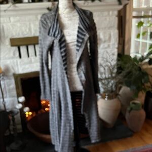 Luukaa Gray and Black Striped Cardigan